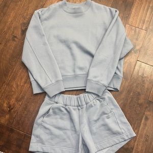 A New Day matching set top size medium, shorts xs